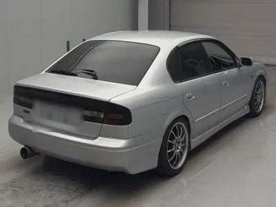 Subaru LEGACY B4  с аукциона в Японии