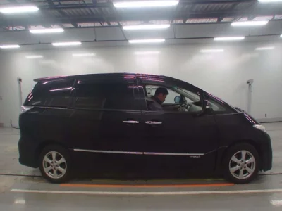 Toyota ESTIMA HYBRID