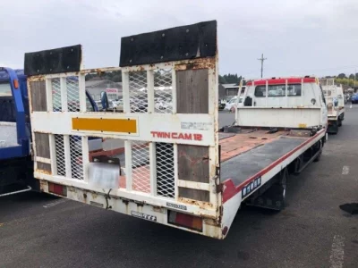 Toyota DYNA  с аукциона в Японии