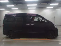 Toyota ALPHARD лот № 10191 оценка 3.5  с аукциона в Японии 2