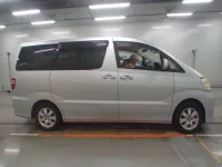 Toyota ALPHARD лот № 30096 оценка 3.5  с аукциона в Японии 2