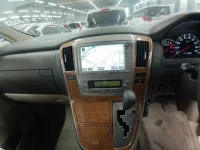 Toyota ALPHARD лот № 30096 оценка 3.5  с аукциона в Японии 8