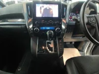 Toyota ALPHARD лот № 30097 оценка 3.5  с аукциона в Японии 8