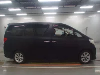 Toyota ALPHARD лот № 30172 оценка 3  с аукциона в Японии 2