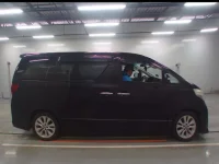 Toyota ALPHARD лот № 30302 оценка RA  с аукциона в Японии 2