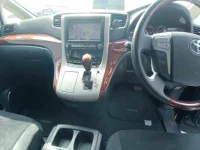 Toyota ALPHARD лот № 30302 оценка RA  с аукциона в Японии 8