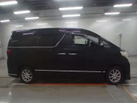 Toyota ALPHARD лот № 40003 оценка 3.5  с аукциона в Японии 2