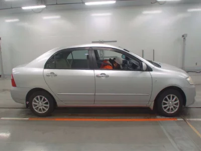 Toyota COROLLA  с аукциона в Японии