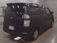 Toyota VOXY лот № 50219 оценка R  с аукциона в Японии 1
