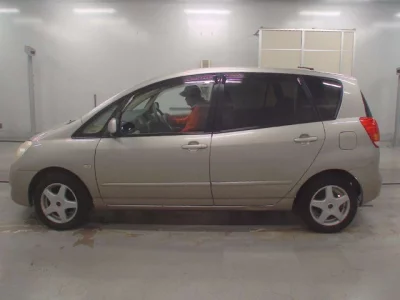 Toyota COROLLA SPACIO  с аукциона в Японии