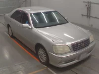 Toyota CROWN лот № 10013 оценка 4  с аукциона в Японии 4