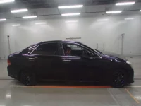 Toyota CROWN лот № 30013 оценка 3  с аукциона в Японии 2