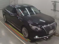 Toyota CROWN лот № 30078 оценка 3.5  с аукциона в Японии 4