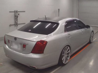 Toyota CROWN  с аукциона в Японии