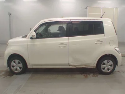 Toyota bB
