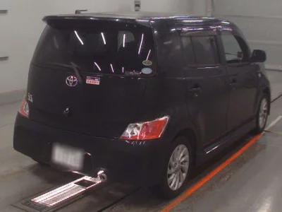 Toyota BB  с аукциона в Японии
