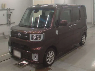 Toyota PIXIS MEGA