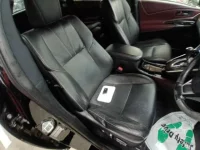 Toyota HARRIER лот № 30155 оценка 4  с аукциона в Японии 7