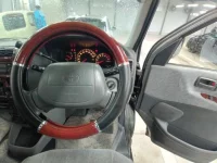 Toyota GRANVIA лот № 30164 оценка 3.5  с аукциона в Японии 6