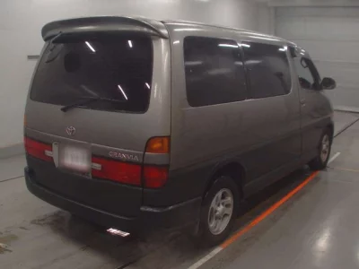 Toyota GRANVIA  с аукциона в Японии