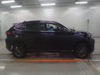 Toyota HARRIER лот № 30226 оценка 5  с аукциона в Японии 2