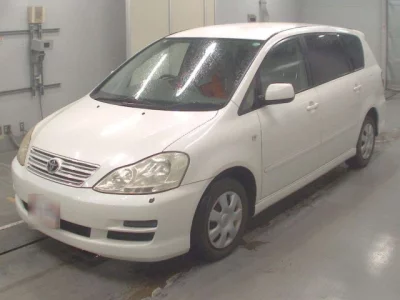 Toyota Ipsum