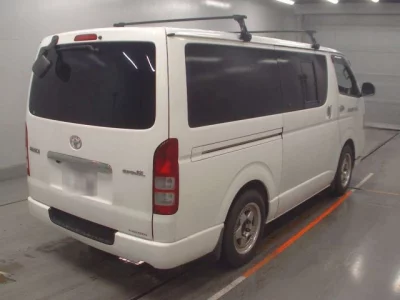 Toyota HIACE VAN  с аукциона в Японии