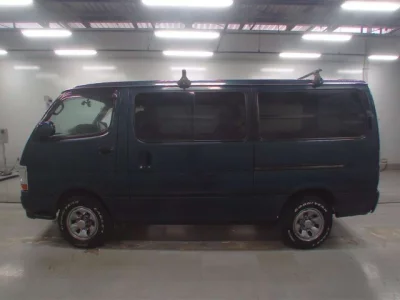 Toyota HiAce Van