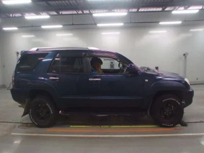 Toyota HILUX SURF  с аукциона в Японии