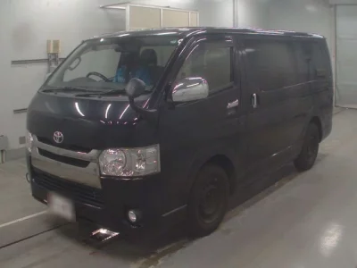 Toyota HiAce Van