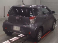 Toyota IQ лот № 10181 оценка 4  с аукциона в Японии 1