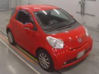 Toyota IQ лот № 10184 оценка 4  с аукциона в Японии 4