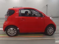 Toyota IQ лот № 10184 оценка 4  с аукциона в Японии 2