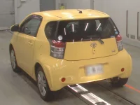 Toyota IQ лот № 50095 оценка 4  с аукциона в Японии 5