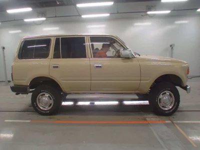 Toyota LAND CRUISER