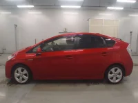 Toyota Prius лот № 30093 оценка R  с аукциона в Японии 3