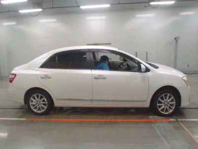Toyota Premio