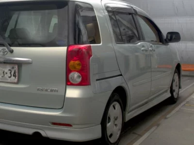 Toyota Raum
