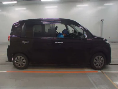 Toyota Spade