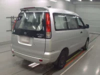 Toyota TOWN ACE NOAH лот № 30067 оценка 3.5  с аукциона в Японии 1