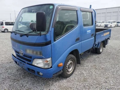 Toyota DYNA  с аукциона в Японии