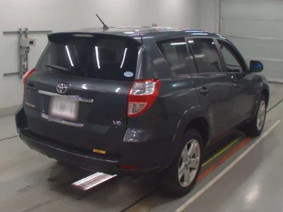 Toyota VANGUARD  с аукциона в Японии