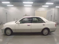 Toyota CROWN лот № 30964 оценка 4  с аукциона в Японии 3