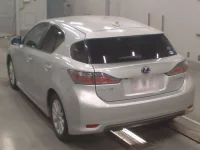 Lexus CT лот № 30271 оценка 4  с аукциона в Японии 5