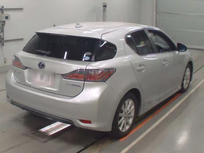 Lexus CT  с аукциона в Японии