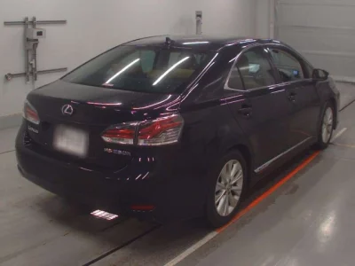 Lexus HS  с аукциона в Японии
