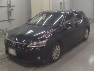 Lexus CT  с аукциона в Японии