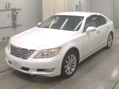 Lexus LS460L