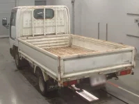 Nissan ATLAS лот № 33032 оценка 3  с аукциона в Японии 5