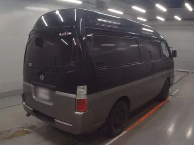 Nissan Caravan